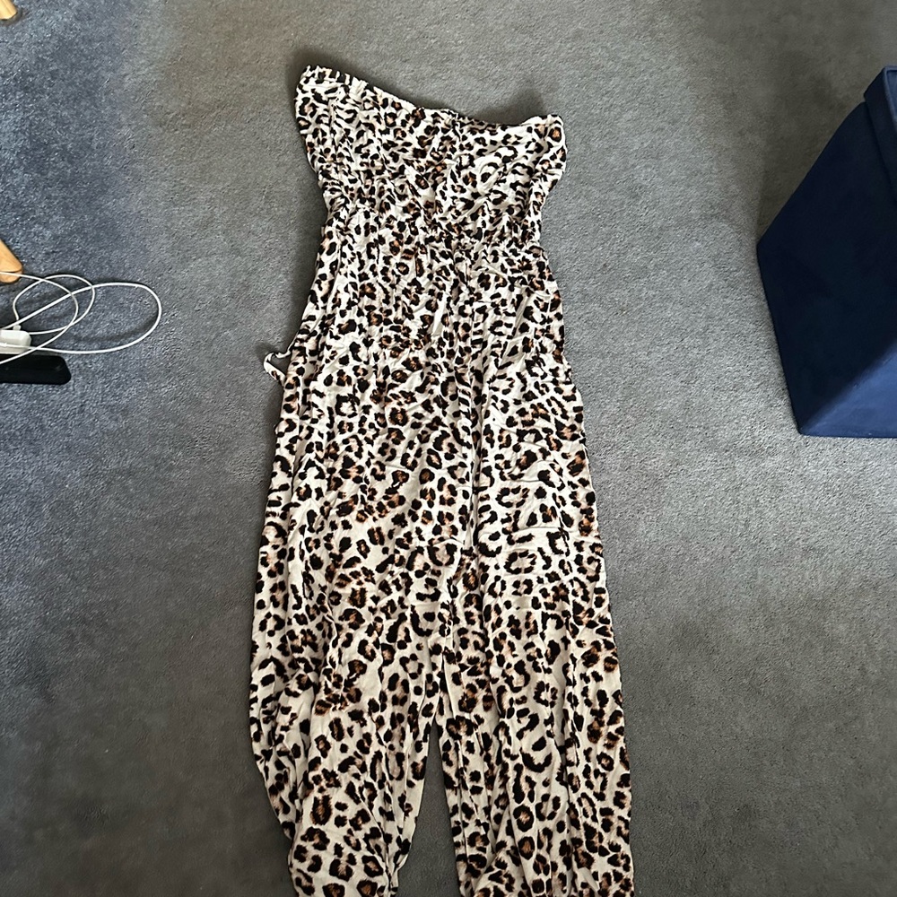 Leopard print strapless jumpsuit XL